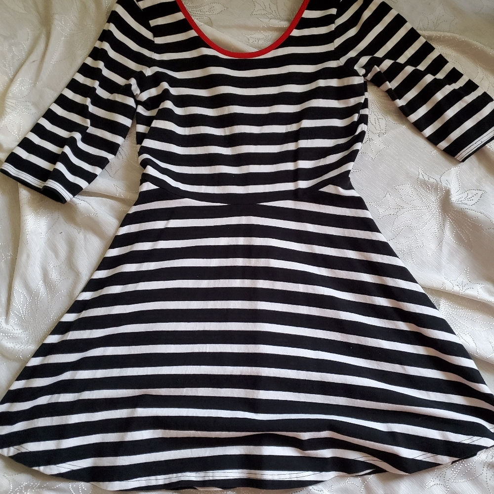 3/4 Sleeve Scoop neck dress